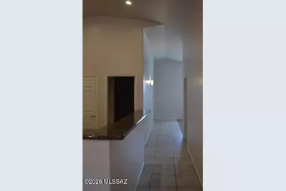 9570 E Kokopelli Circle, Tucson, AZ 85748 - Photo 7