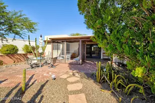 791 W Calle De Alegria, Green Valley, AZ 85614 - Photo 3