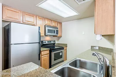 101 S Players Club Drive #APT 26104, Tucson, AZ 85745 - Photo 15