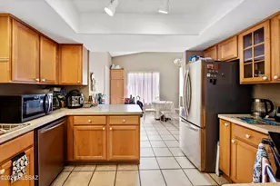 243 N Redcoat Ln, Tucson, AZ 85748 - Photo 9