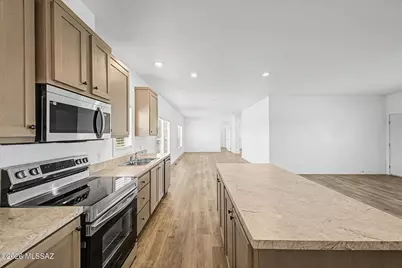 15875 W El Tiro Road, Marana, AZ 85653 - Photo 11