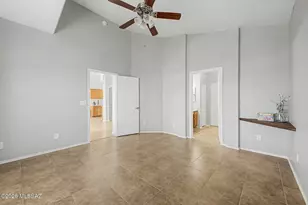 7932 N Panamint Dr, Tucson, AZ 85743 - Photo 15