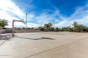 7932 N Panamint Dr, Tucson, AZ 85743 - Photo 37