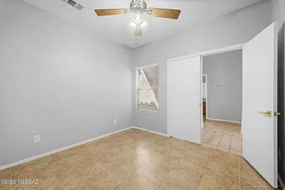 7932 N Panamint Drive, Tucson, AZ 85743 - Photo 23