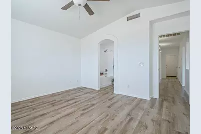 8065 N Surprise Drive, Tucson, AZ 85743 - Photo 11