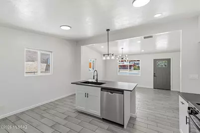 827 E Lester Street, Tucson, AZ 85719 - Photo 13
