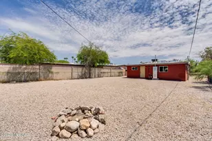 827 E Lester St, Tucson, AZ 85719 - Photo 39