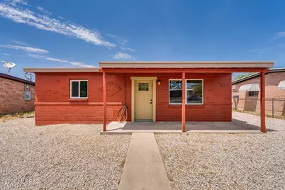 827 E Lester Street, Tucson, AZ 85719 - Photo 1