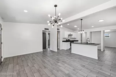 827 E Lester Street, Tucson, AZ 85719 - Photo 13