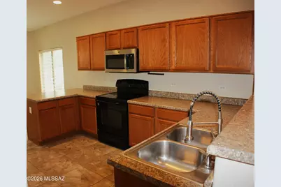 7591 E Majestic Palm Lane, Tucson, AZ 85756 - Photo 5