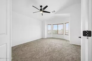 7806 S Hidden Places Loop, Tucson, AZ 85756 - Photo 17