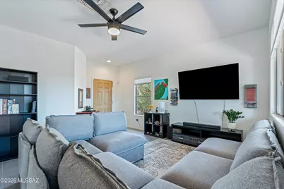 9210 E Desert Cove Circle, Tucson, AZ 85730 - Photo 7
