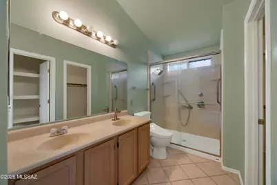 1402 N Thunder Ridge Drive, Tucson, AZ 85745 - Photo 23