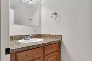 7490 E Deeps Way, Tucson, AZ 85710 - Photo 33