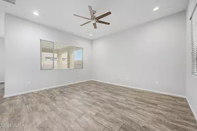 13289 N Chiracahua Peak Drive, Oro Valley, AZ 85755 - Photo 11