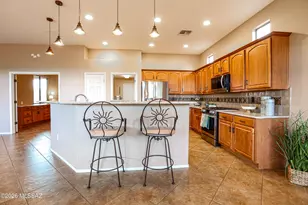 1126 W Bosch Dr, Green Valley, AZ 85614 - Photo 17