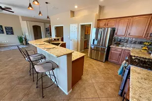 1126 W Bosch Dr, Green Valley, AZ 85614 - Photo 23