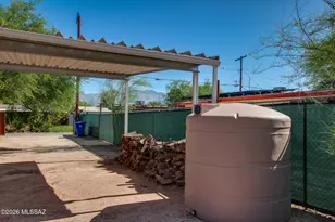 2536 E Sequoyah St, Tucson, AZ 85719 - Photo 5