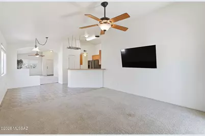 7730 S Titanite Lane, Tucson, AZ 85747 - Photo 9