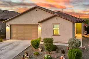 2226 W Desert Topaz Wy, Tucson, AZ 85742 - Photo 5