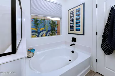 2226 W Desert Topaz Way, Tucson, AZ 85742 - Photo 23
