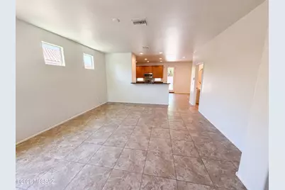 7452 S Golden Shore Drive, Tucson, AZ 85757 - Photo 3
