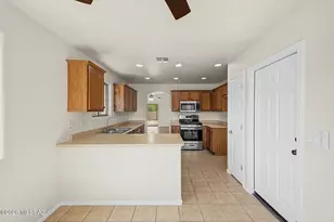 5919 E Chaucers Dr, Tucson, AZ 85756 - Photo 7