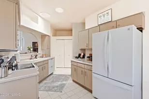 374 S Placita De Caborca, Green Valley, AZ 85614 - Photo 17