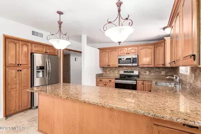 1271 W Calle De La Plaza, Sahuarita, AZ 85629 - Photo 17