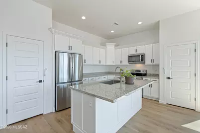 15781 N Twin Lakes Drive, Tucson, AZ 85739 - Photo 11