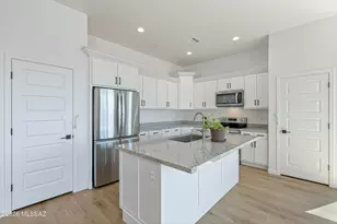 15781 N Twin Lakes Dr, Tucson, AZ 85739 - Photo 11