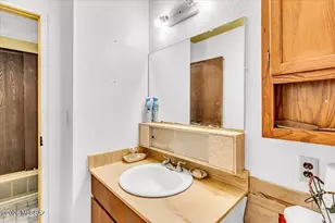 7694 E Queen Palm Cir, Tucson, AZ 85730 - Photo 19