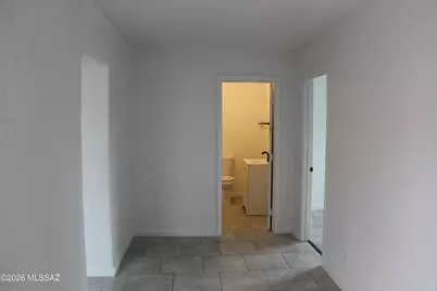132 W 32nd Street, Tucson, AZ 85713 - Photo 15