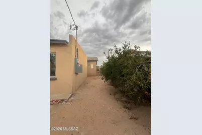 132 W 32nd Street, Tucson, AZ 85713 - Photo 29