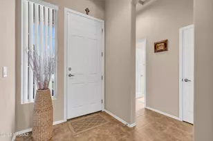 96 E Calle Trona, Green Valley, AZ 85614 - Photo 7