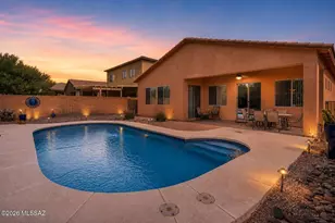 96 E Calle Trona, Green Valley, AZ 85614 - Photo 5