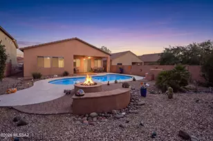 96 E Calle Trona, Green Valley, AZ 85614 - Photo 3