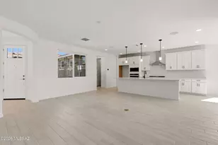 7774 W Laurel Ln, Marana, AZ 85658 - Photo 13
