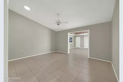 37230 S Canyon View Drive, Saddlebrooke, AZ 85739 - Photo 21