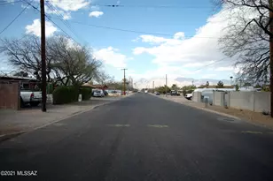 919 N Catalina Ave, Tucson, AZ 85711 - Photo 21