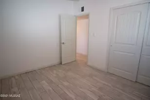 919 N Catalina Ave, Tucson, AZ 85711 - Photo 15