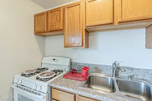 350 N Silverbell Rd, Tucson, AZ 85745 - Photo 15