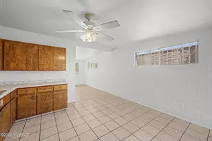 1841 W Caravelle Rd, Tucson, AZ 85713 - Photo 13