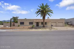 5 W Calle Canon De Faber, Green Valley, AZ 85614 - Photo 3