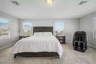 11921 N Silver Village Place, Oro Valley, AZ 85737 - Photo 23