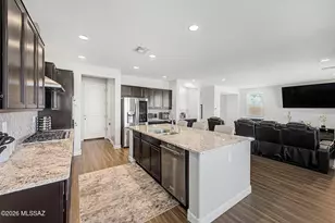 11921 N Silver Vlg Pl, Oro Valley, AZ 85737 - Photo 11