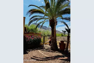 1216 E Camino Diestro, Oro Valley, AZ 85704 - Photo 21