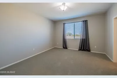 10324 S Barlow Way, Vail, AZ 85641 - Photo 13