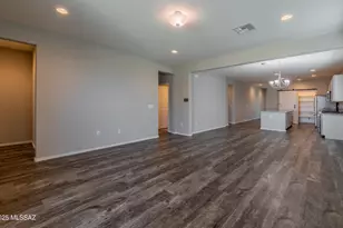 10324 S Barlow Way, Vail, AZ 85641 - Photo 9