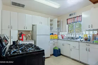 1415 E 9th Street, Tucson, AZ 85719 - Photo 7